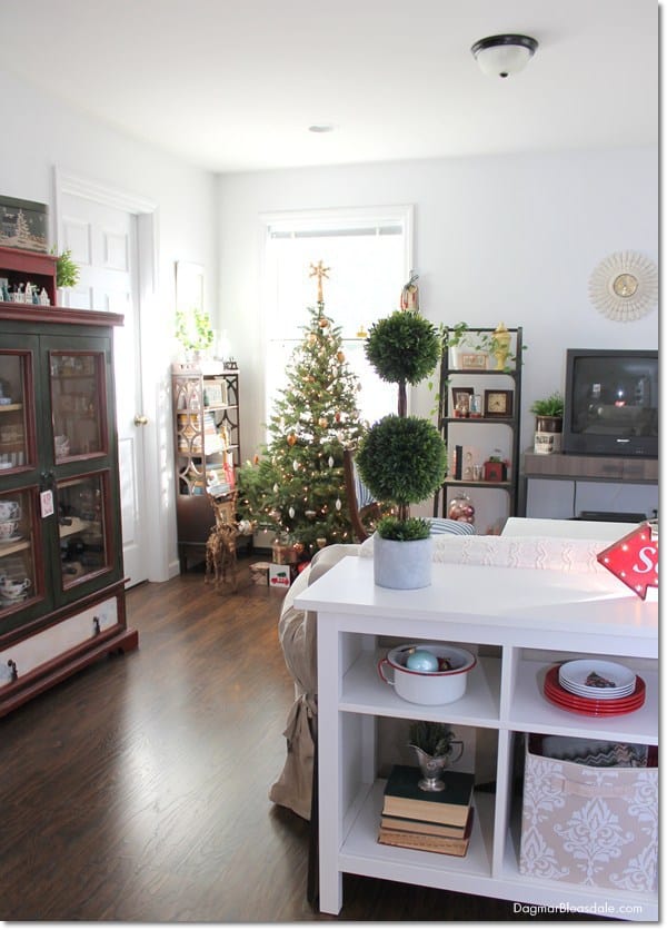 Decorated Christmas tree in farmhouse living room