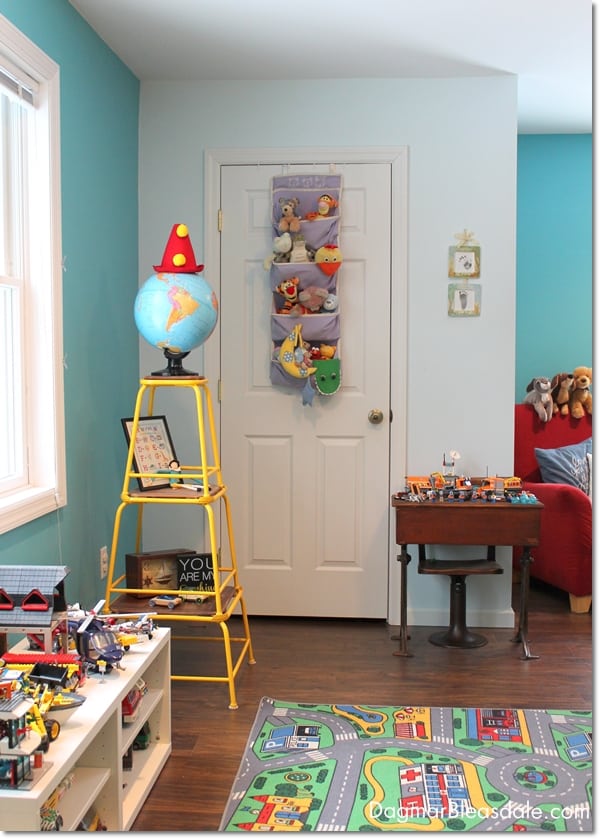 Toy Closet Organization and Makeover