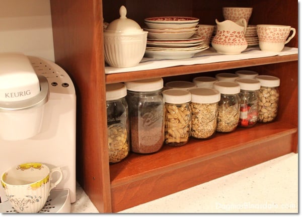 Mason Jars With White Lids in shelf