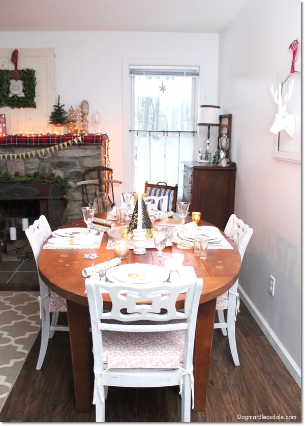 New Year's Eve Party decor in cottage living room