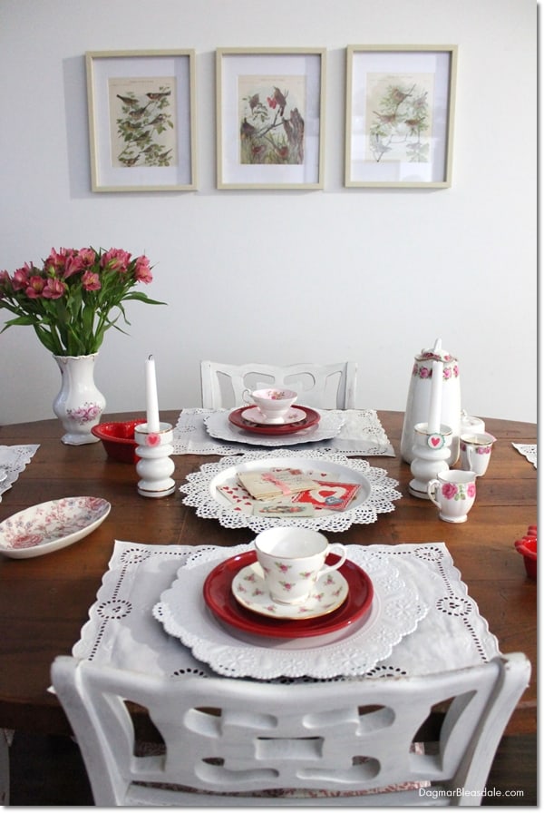 Valentine's Day Tablescape With Vintage Teacups, DagmarBleasdale.com