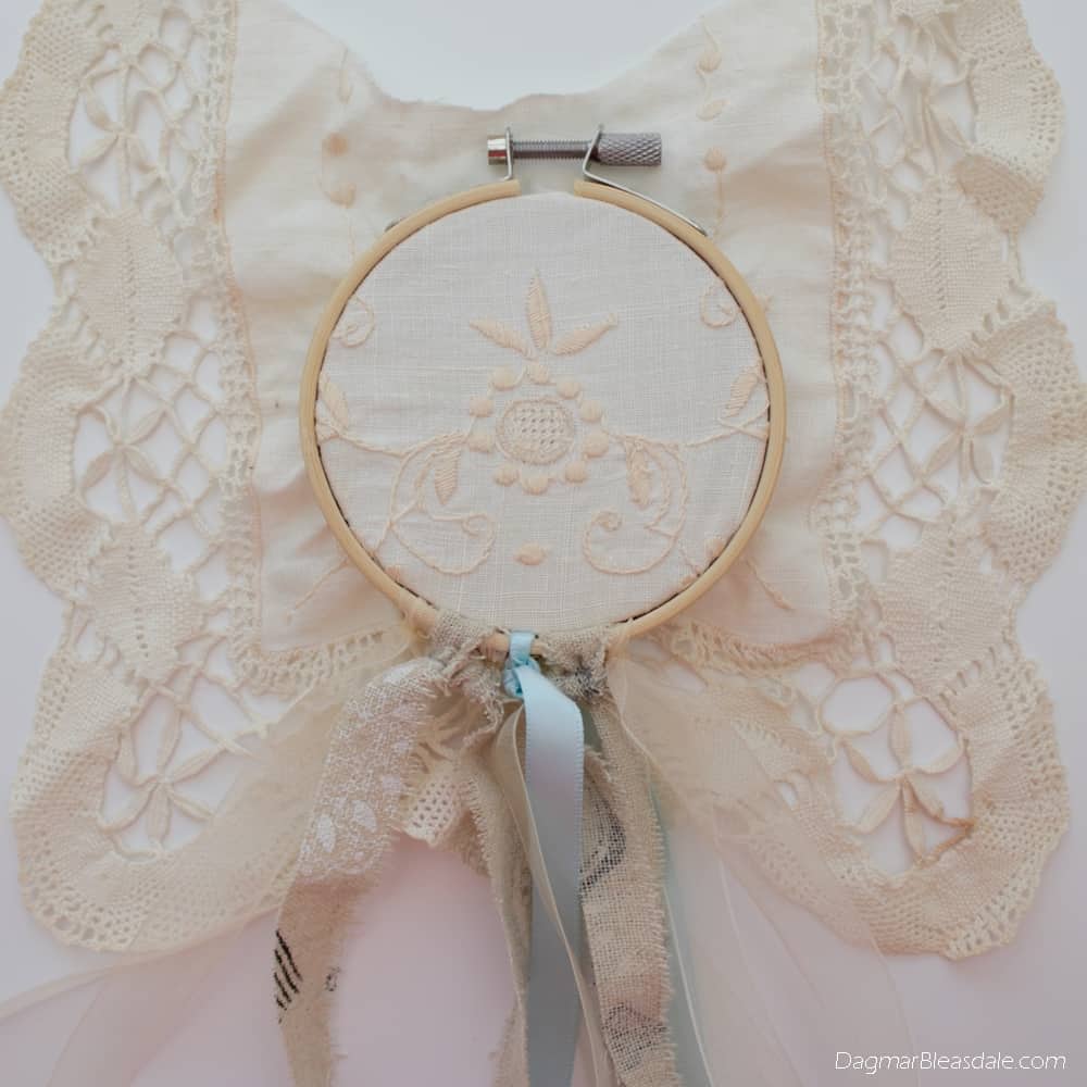 DIY dreamcatcher with vintage lace and ribbons, DagmarBleasdale.com