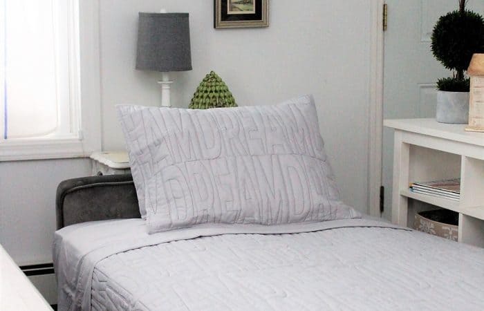 Sofa Bed Under $500: Novogratz Vintage Tufted Sleeper Sofa