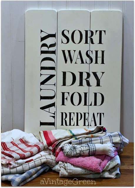 DIY laundry room sign